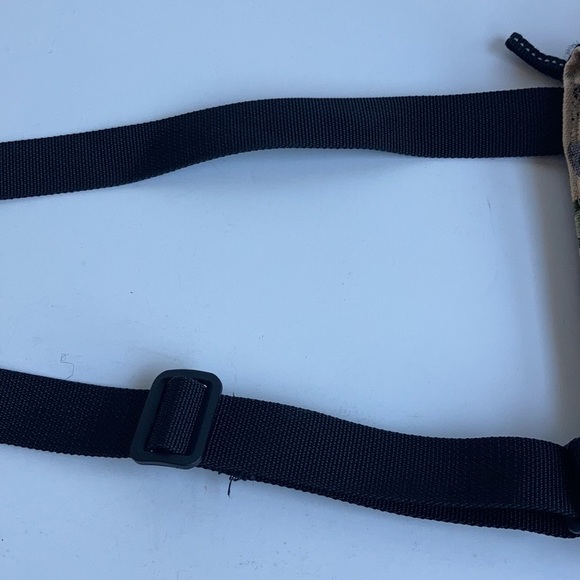 Kavu tan lavender mint green multi-color adjustable strap crossbody purse - Picture 13 of 13